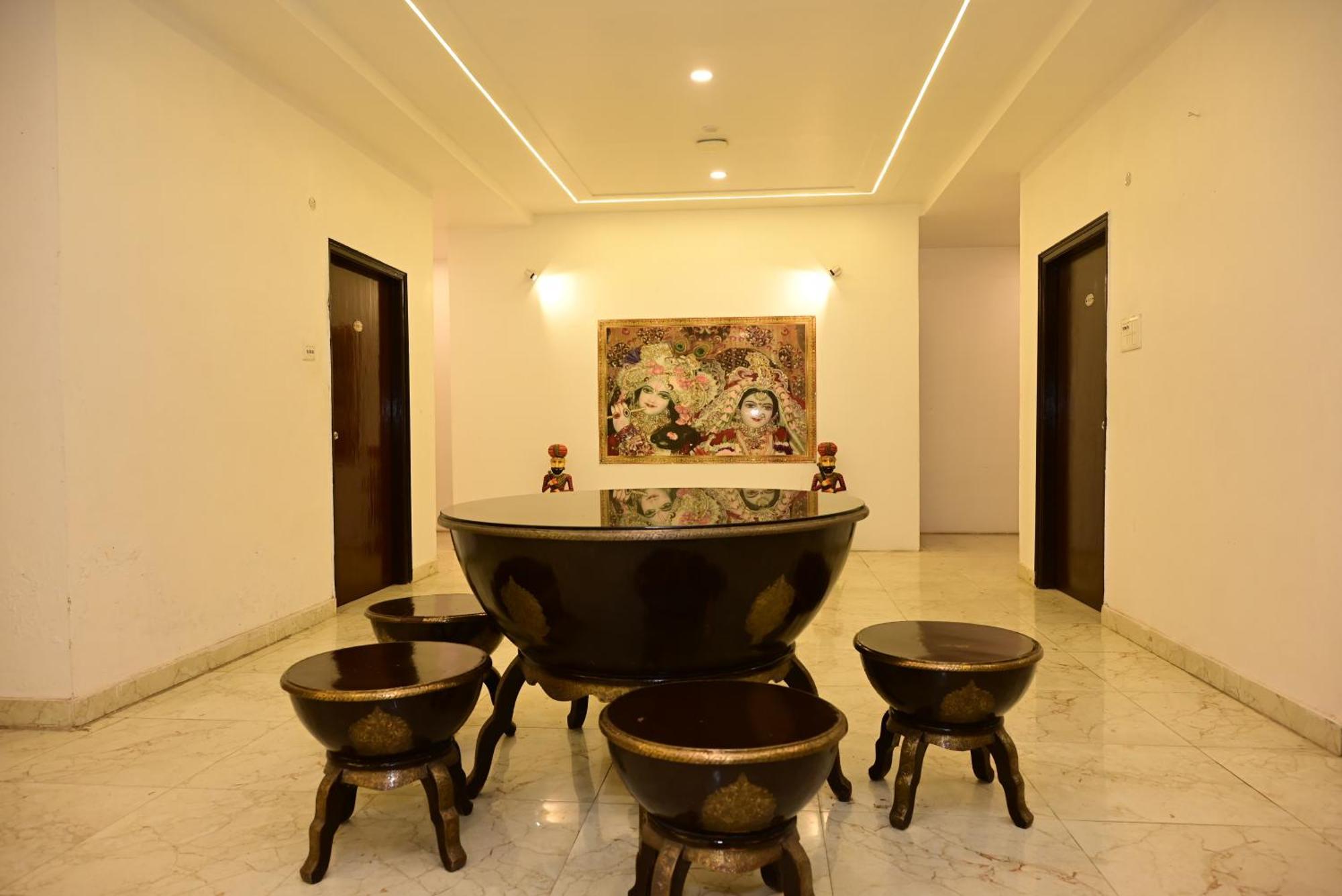 Ganga Monastery Bed & Breakfast Varanasi Exterior photo